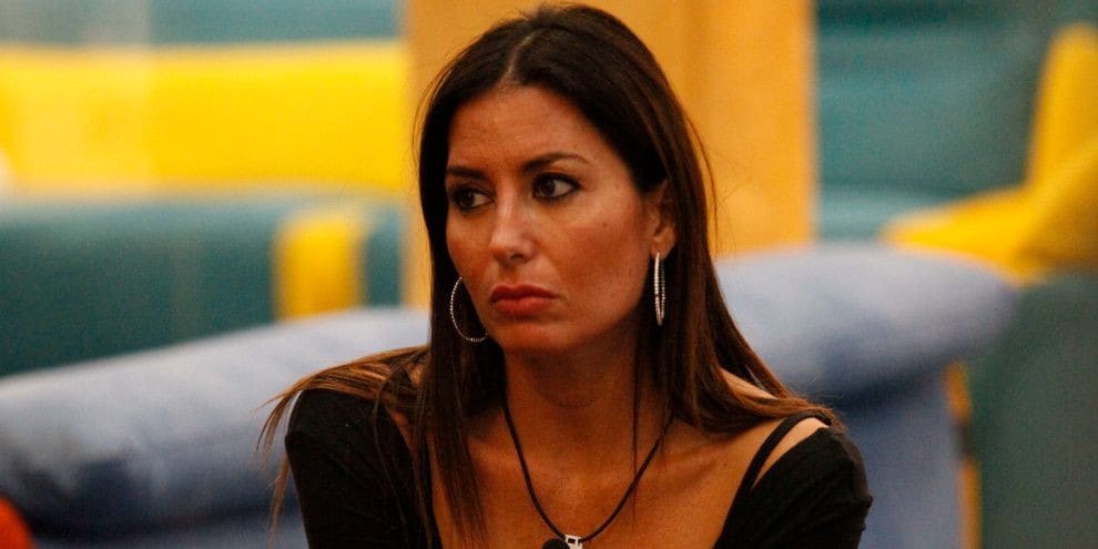 GF Vip, Elisabetta Gregoraci fa chiarezza sul presunto contratto con Briatore: “E’ una cosa falsa”